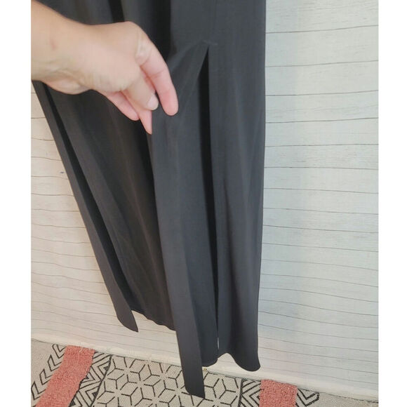 WHITE HOUSE BLACK MARKET SLEEVELESS V NECK MAXI DRESS IN BLACK, SZ 0 - Picture 4 of 15